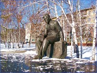Памятник Шукшину-Памятник Василию Шукшину