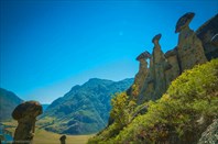 Каменные грибы