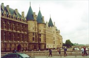 Бывший королевский замок и тюрьма Консьержери, Париж