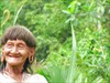 на фото: индейцы в верховьях Амазонки