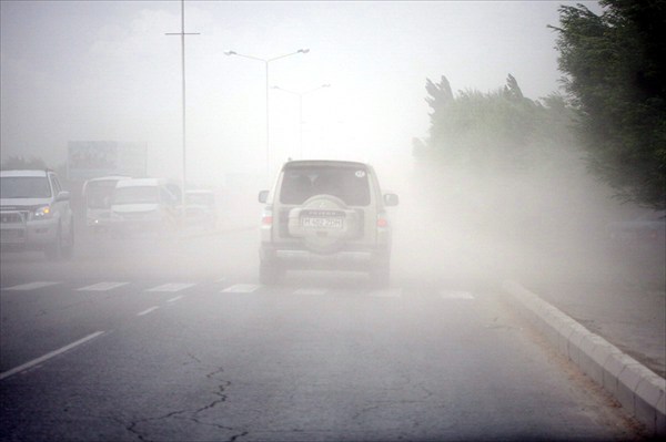 Пыльная буря в Кзылорде