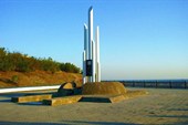 Памятник жертвам гибели теплохода "Адмирал Нахимов"