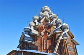 Многоглавие Покровского храма. Фото Л.Гольдин