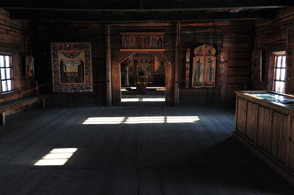 Интерьер Покровского храма. Фото Л.Гольдин
