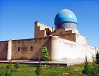 0-Медресе и мечеть Одина