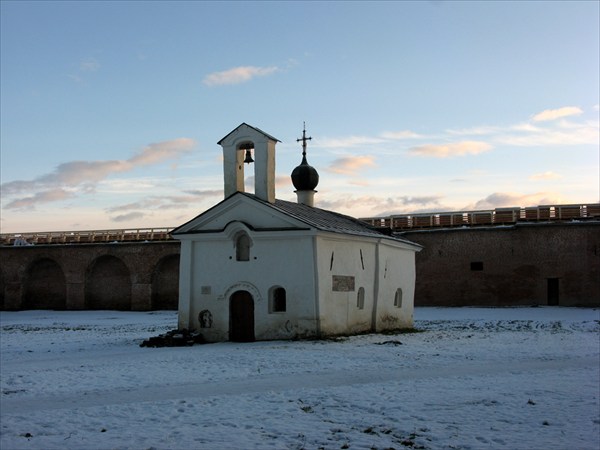 Церковь Андрея Стратилата,  XIV—XVII вв