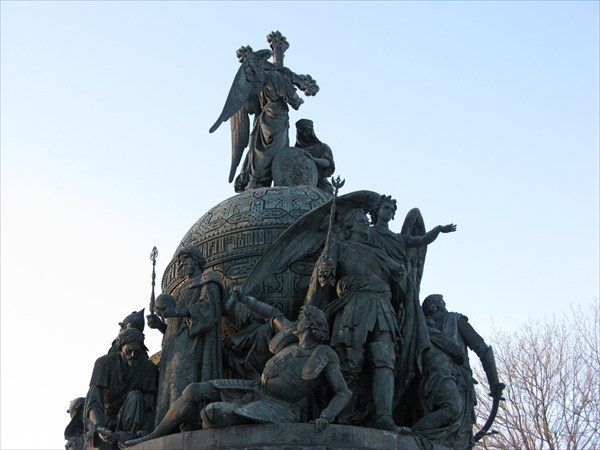 Памятник тысячелетию России, фрагмент