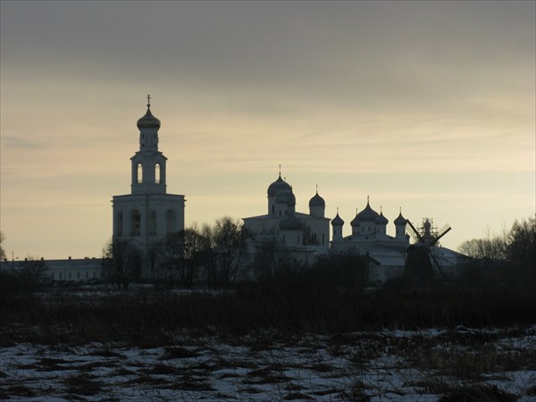 Cвято-Юрьев монастырь, 1030 г. осн