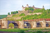 1280px-Marienberg_wuerzburg-Крепость Мариенберг