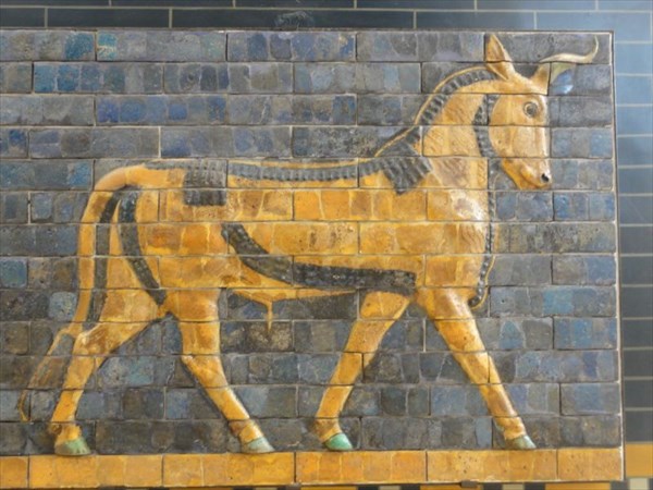 Археологический музей.  Бык Ворот Иштар.