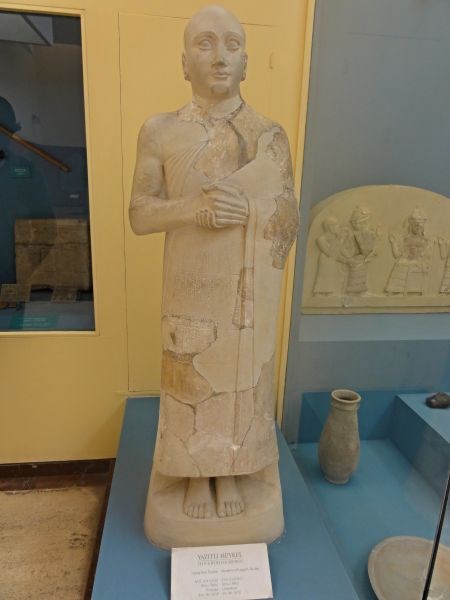 Гудеа - правитель (губернатор) шумерского города Лагаша.