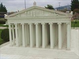 Храм Артемиды Эфесской, одно из чудес света.
