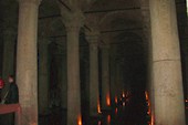 Цистерна Базилика - Дворец Еребатан ( Подземный дворец)