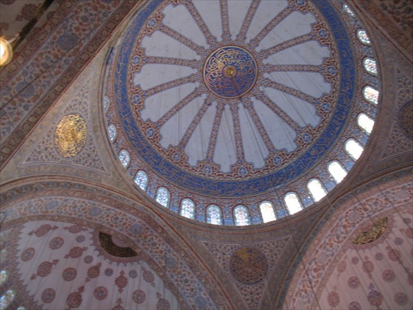 Голубой купол мечети