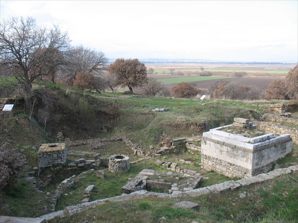 Вид от Трои в сторону моря