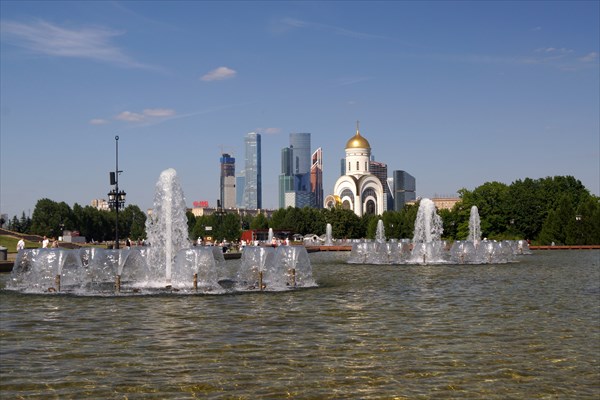 Храм Георгия Победоносца на Поклонной горе