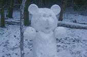Первая снежная .. мишка :)