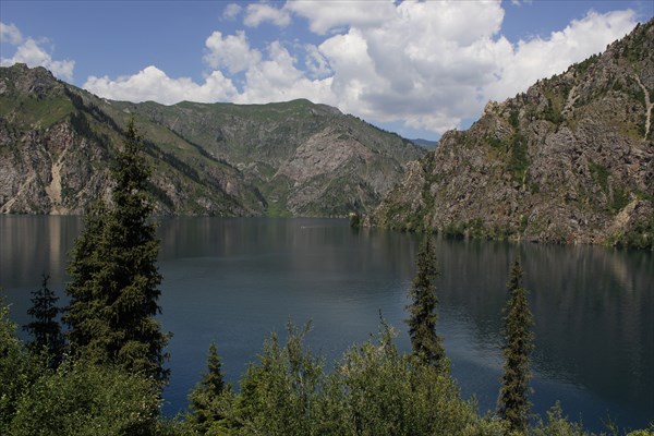 Оз. Сары Челек