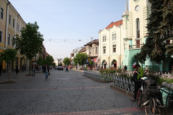 В центре Мукачево - пешеходная улица