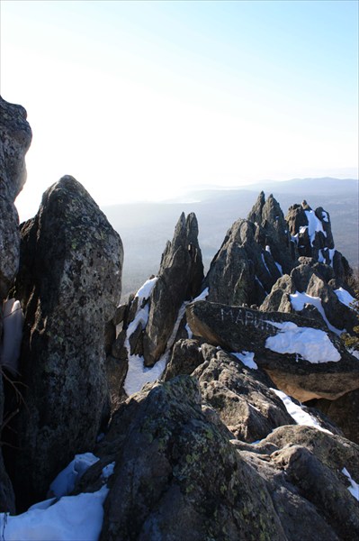 "Каменные перья" на горе Двуглавой