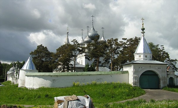 Троице-Сыпанов Пахомиево-Нерехтский монастырь