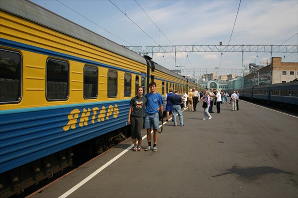 У поезда "Янтарь" на Белорусском вокзале