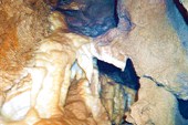 Клепсидра - пещера красивая.