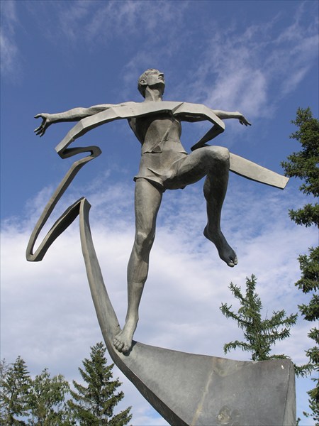 Скульптура Марафонец