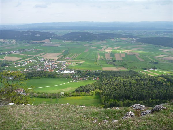 Забрались на Hohe Wand (высота  ок.900 метров)