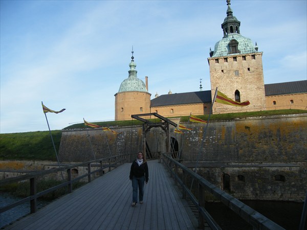  А это замок в Шведском городе Кальмар :)