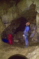 Внизу лагерного грота-пещера Мариинская