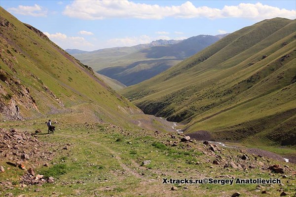 19. Спуск с пер. Кегеты.