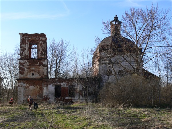 Разрушенная церковь в с.Вознесенье