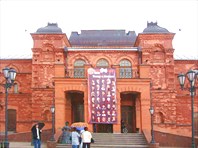 Вход в театр-Драматический театр