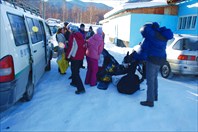 Разгружаем пожитки-город Байкальск