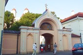 Ворота православной церкви.