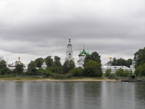 По Волге на Ракете