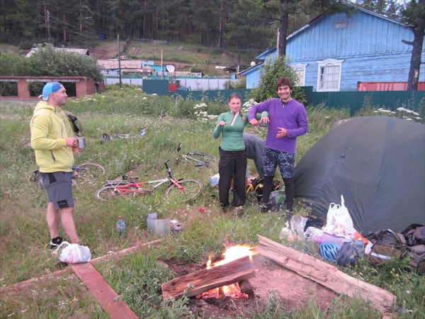 Первая ночёвка на Байкале в Листвянке