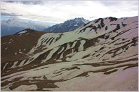 Тропа огибает верховья ущелья р. Симкора