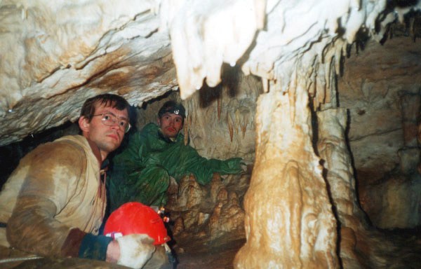 cave2