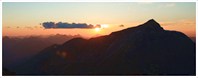 Закат. Вид от подножья пика 20-летия Октября 