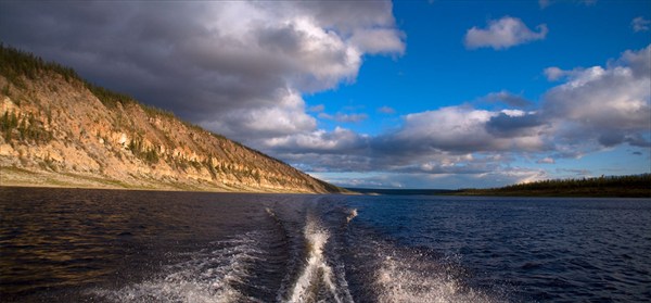 Пенный след