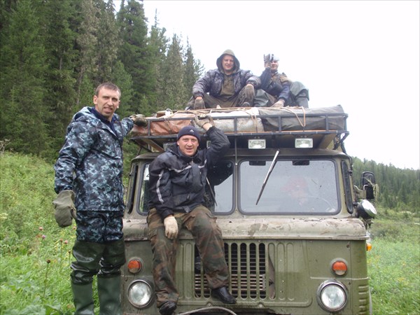 Команда экспедиции Восточный Саян-2009