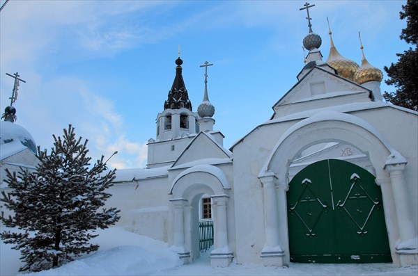 Троице-Сыпанов Пахомиево-Нерехтский монастырь.