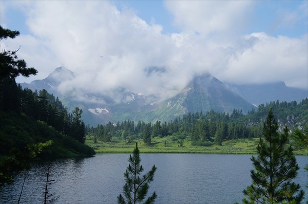 Озеро 1430 м и Кинзелюкский цирк