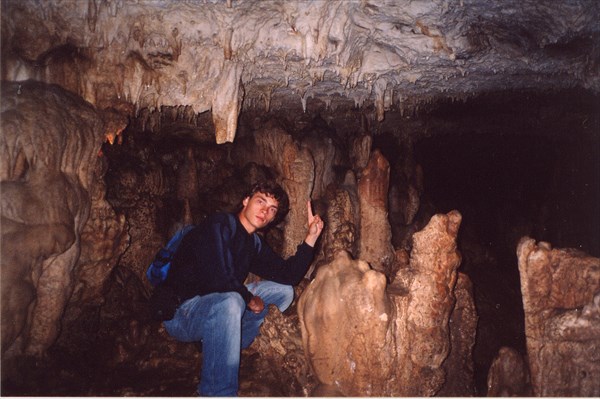 Пещера Нежная, Адыгея