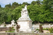 Сад фонтанов (Jardins de la Fontaine)