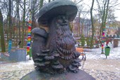Памятник поговорке `В Рязани грибы с глазами`