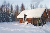 В сугроб падать мягко