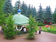 Псково-Печорский монастырь. Святой источник
